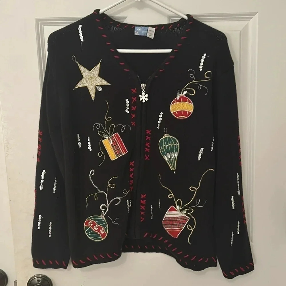 Holiday Editions Ugly Christmas black sweater size medium zip up crewneck